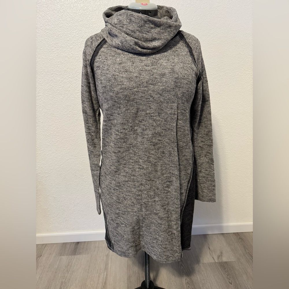Kuhl Grey Two Tone Sweater Dress Size Large